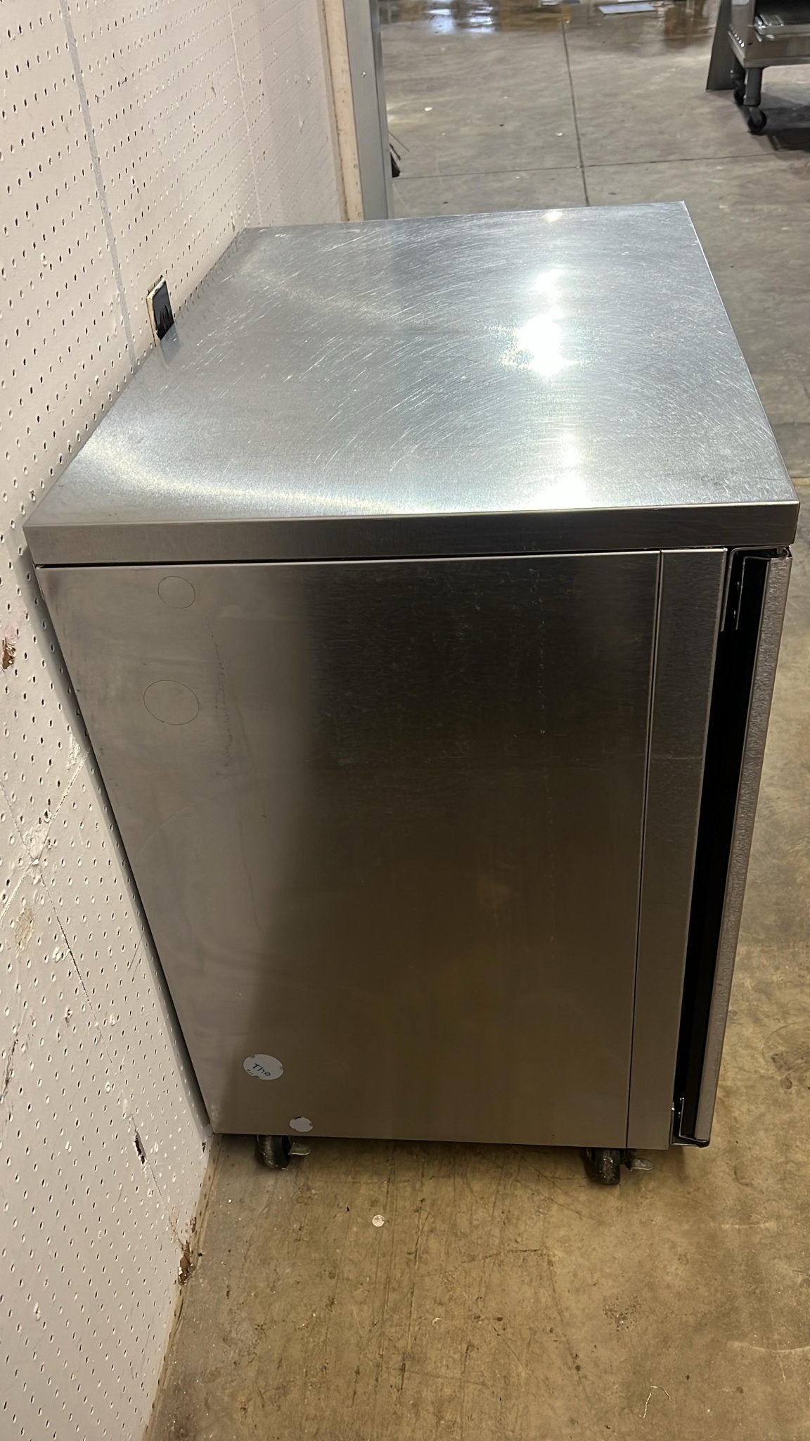 Used 36" Perlick BBS36 Refrigerated Back Bar Cooler 7.4 Cu Ft Capacity - TH1 - Falcon Restaurant Supply - 3
