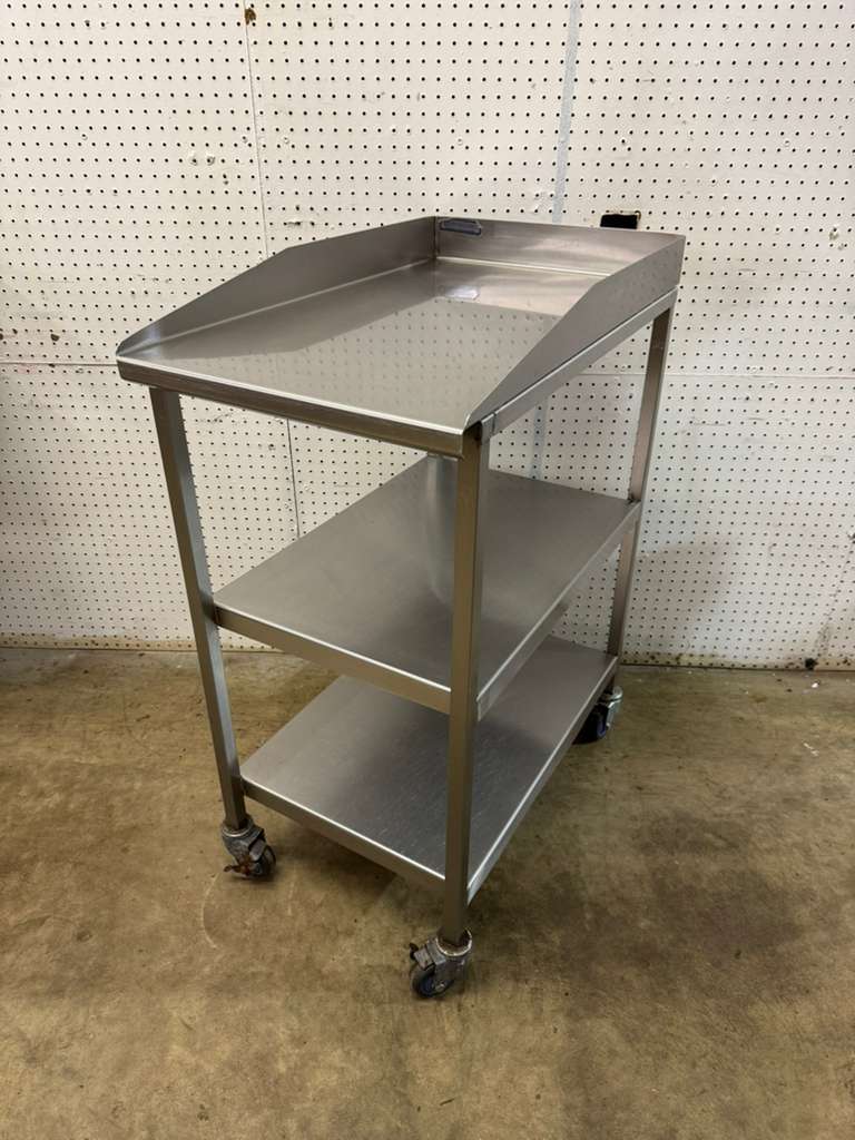 Used 18"x 30"x 39.5" Southern Stainless Equipment Stand - FG