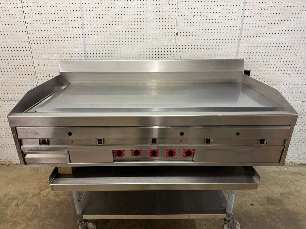 Used 60" MagiKitch'n MKG-60-STL NG Griddle with Solid State Controls - 150,000 BTU - FG