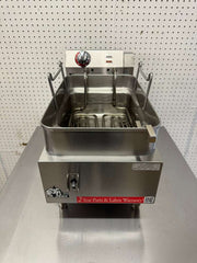 Used Star 515EF Countertop Electric 15lb Single Pot Fryer 208V