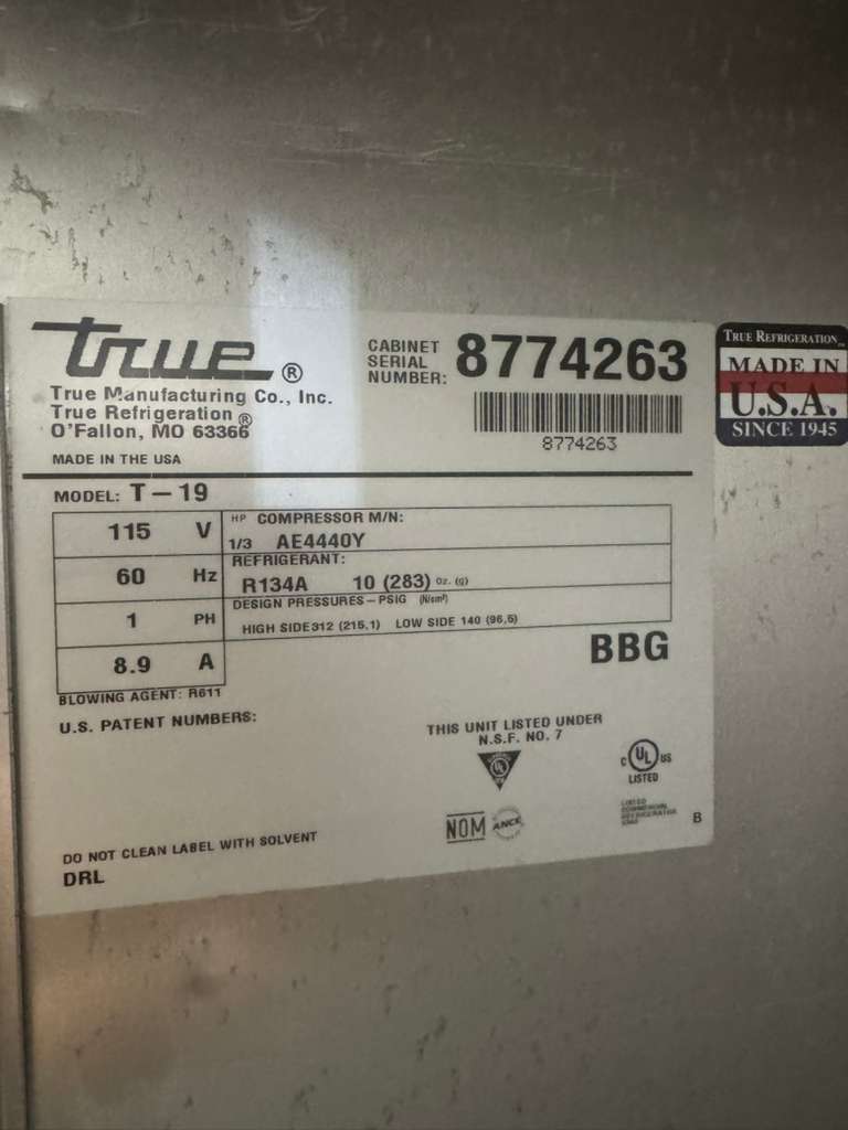 Used 2016 27" True T-19 One Section Solid Door Reach-In Refrigerator 115V