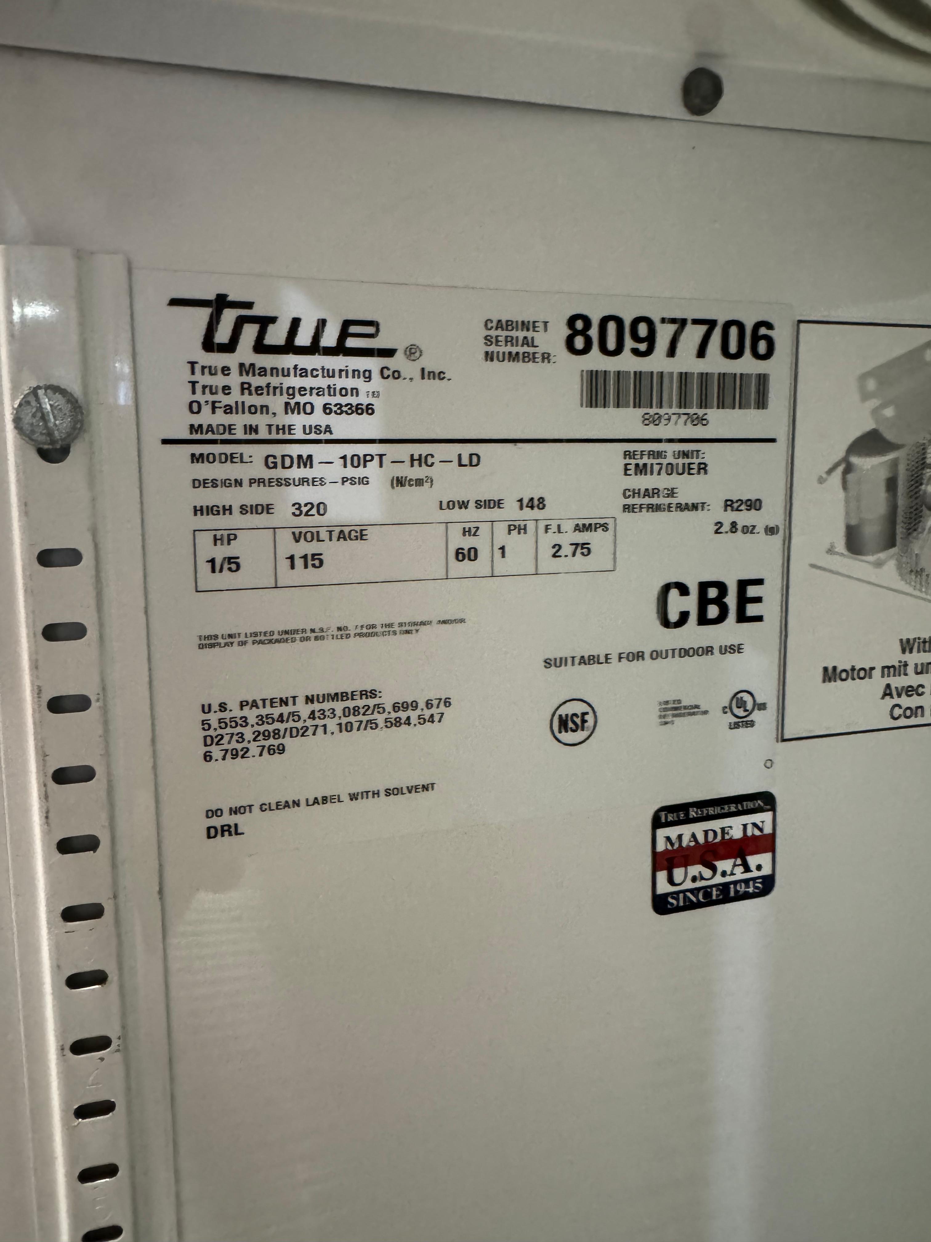 Used 2014 True True GDM-10PT-HC-LD Pass Through Reach in Cooler Merchandiser