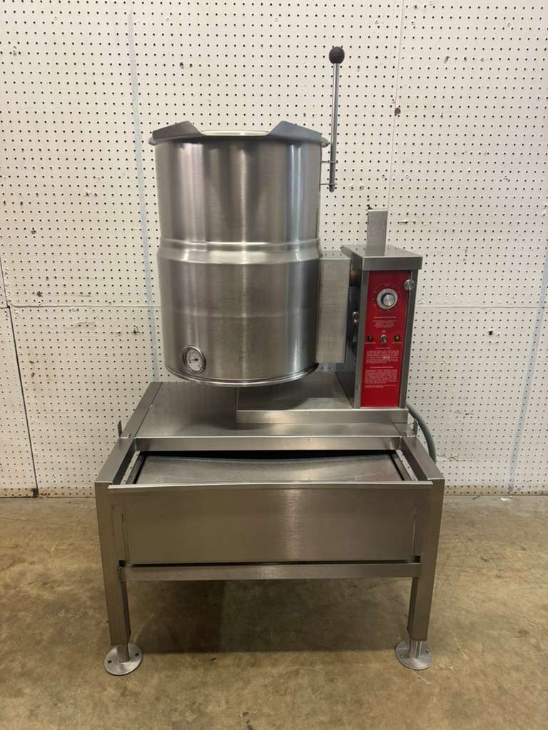 Used Crown Steam EC-12TW 12 Gallon Electric Tilting Kettle - 3PH