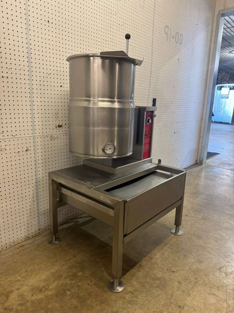 Used Crown Steam EC-12TW 12 Gallon Electric Tilting Kettle - 3PH