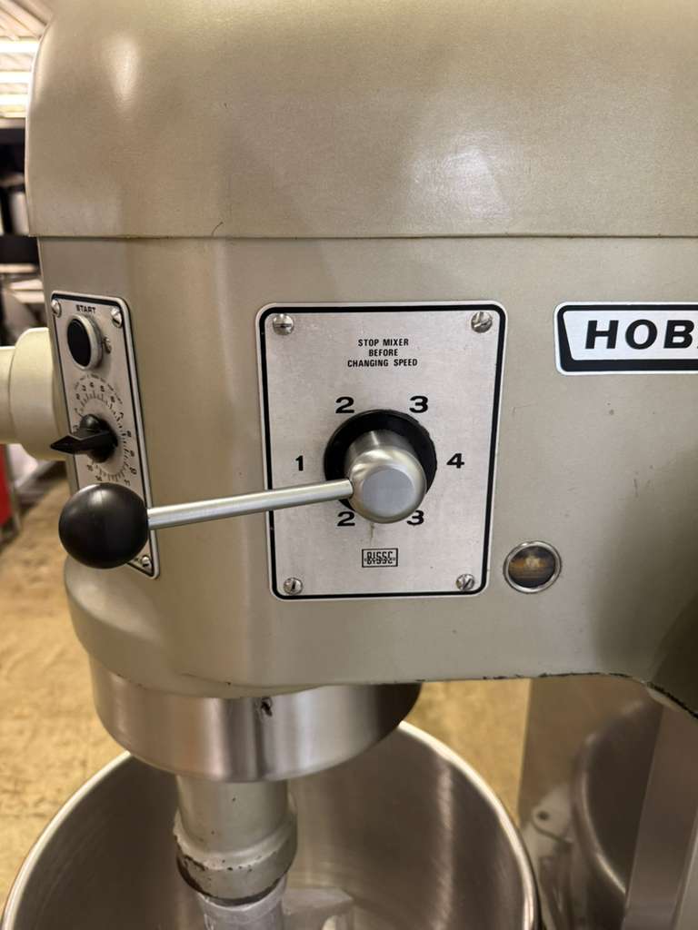 Used Hobart H600T 60qt 4 Speed Floor Mixer with Timer 230V 1PH