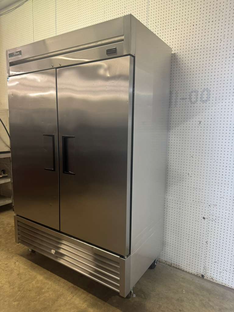 Used 2020 True T-49-HC 54 1/8" Stainless Solid Door Reach-In Refrigerator