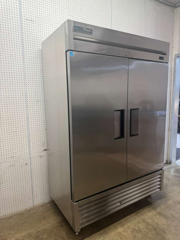 Used 2020 True T-49-HC 54 1/8" Stainless Solid Door Reach-In Refrigerator