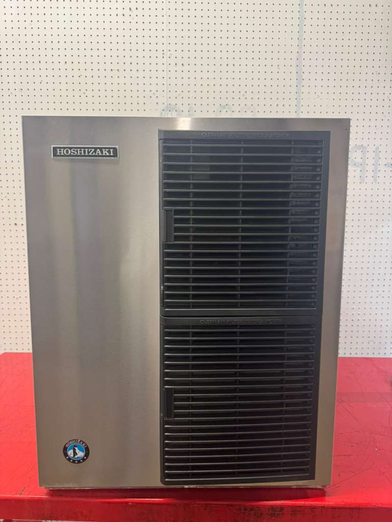 Used Hoshizaki KM-660MAJ Crescent Ice Machine 665lb/24hr Air Cooled 115V - FG