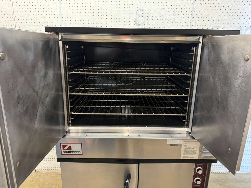 Used Southbend SLGS/22SC Double Full Size Natural Gas Convection Oven - SA