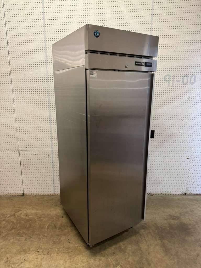 Used 27 1/2" Hoshizaki R1A-FSL Stainless Solid Door Reach-In Refrigerator - TH1