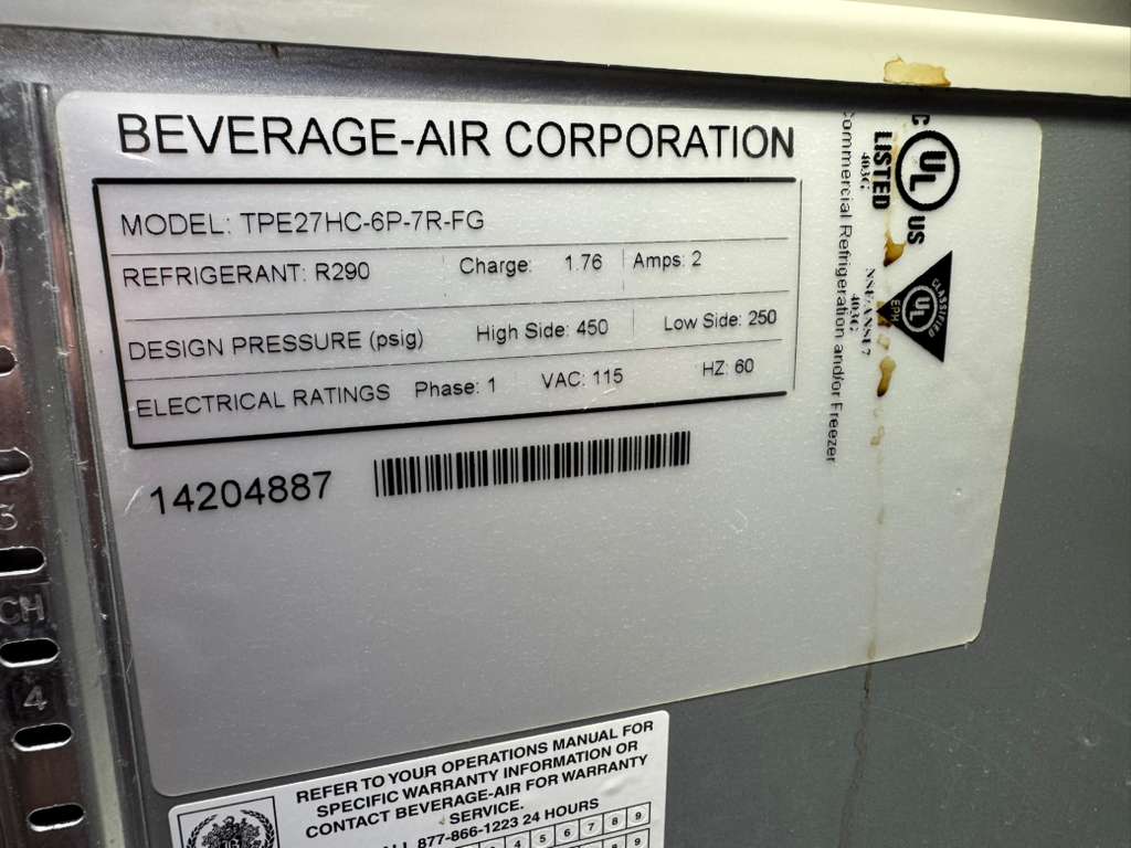 Used 27" Beverage Air Refrigerated Sandwich Prep Table One Door - FGLA