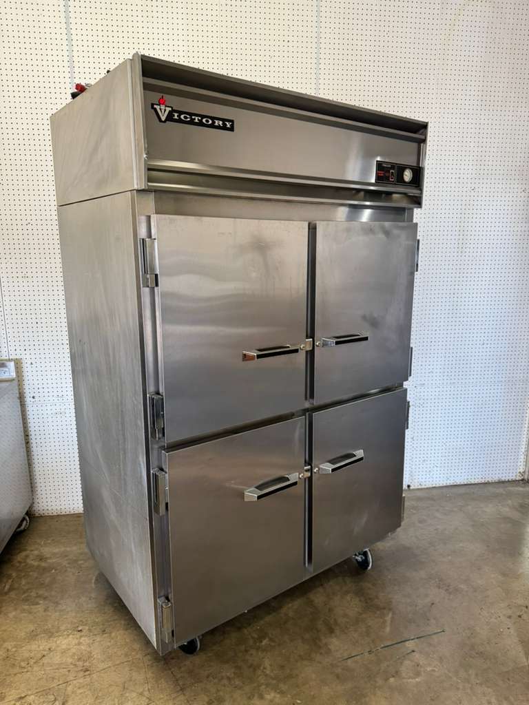 Used Victory FA-2D-S7-HD Stainless 4 section Reach In Freezer - 115V