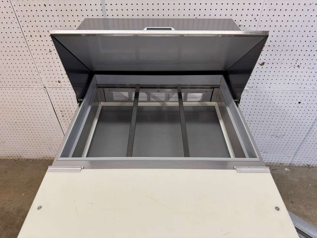 Used 27" Beverage-Air SPE27HC-12M-B 1 Door Mega Top Refrigerated Prep Table - FG4