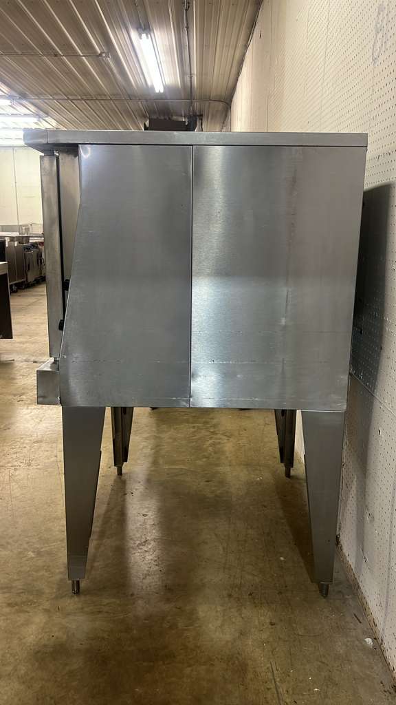 Used Garland MCO-ES-10S Standard Depth Full Size Electric Convection Oven  208V 1Ph