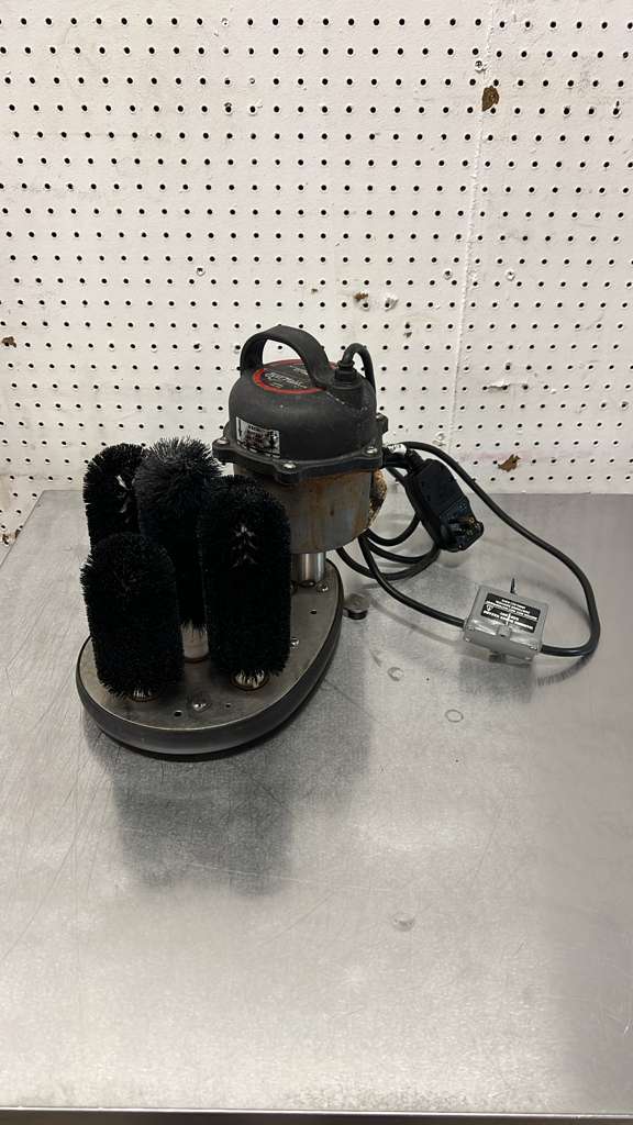 Used Bar Maid SS-100 Submersible Electric Glass Washer - 115V - RL