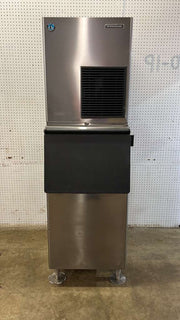 Used 22" Hoshizaki F-801MWJ-C Water Cooled Nugget Ice Machine With 300lb Bin - 115V - JJ