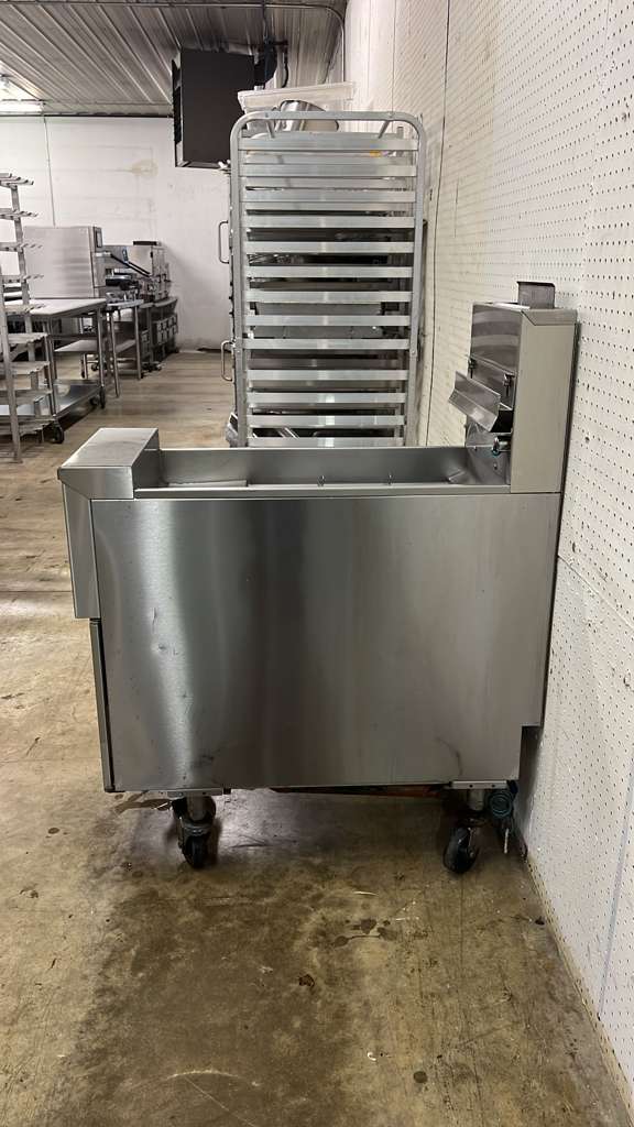 Used Pitco® SSPG14 Solstice Supreme 12 Gallon Natural Gas Pasta Cooker - 60,000 BTU - RL