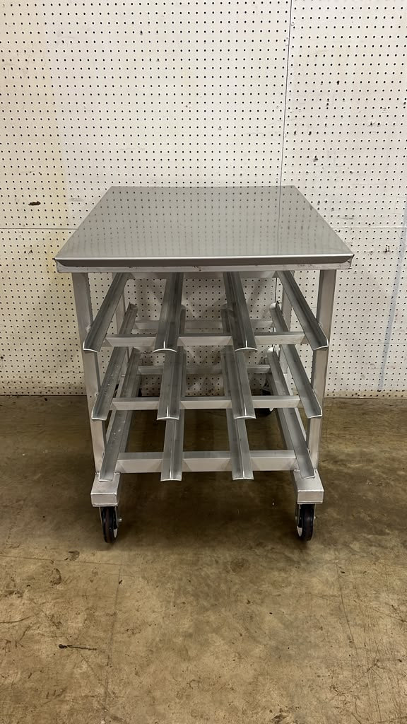 Used New Age 1235 35"H Mobile Can Rack w/ (54) #10 or (72) #5 Capacity - STS