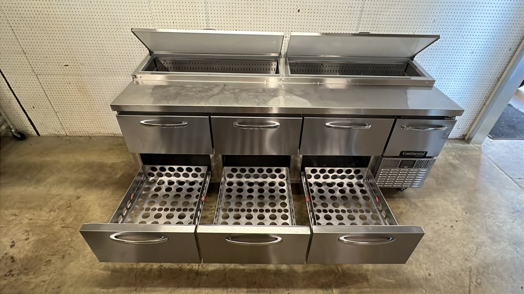 Used 2023 93" Continental PA93N-D Pizza Prep Table w/ Refrigerated Base, 115v - STS