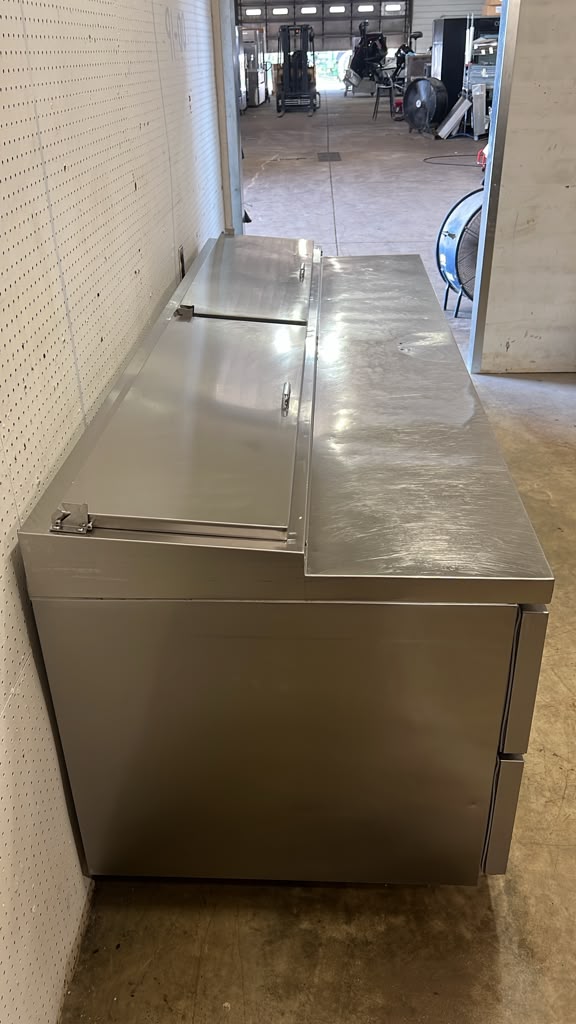 Used 2023 93" Continental PA93N-D Pizza Prep Table w/ Refrigerated Base, 115v - STS