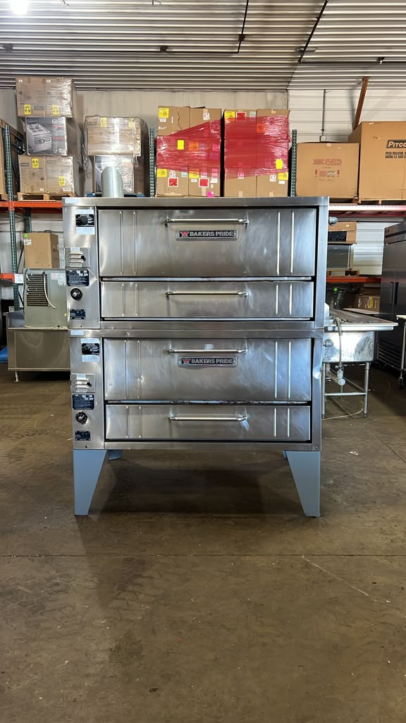 Used Bakers Pride 304 Natural Gas Pizza Oven Double Deck