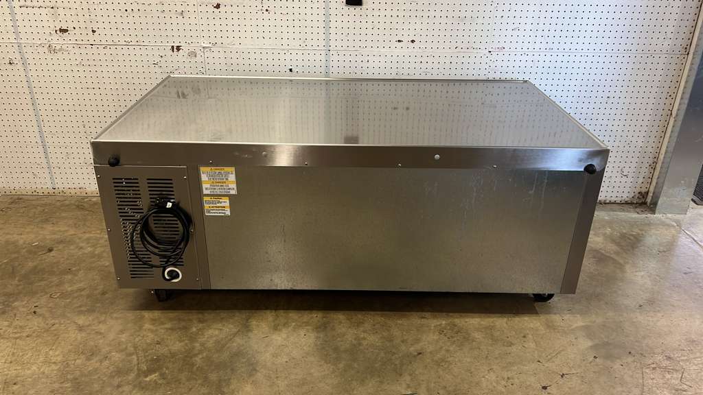 Used 60" Beverage-Air WTRCS60HC 2 Drawer Refrigerated Chef Base - 120V - TH