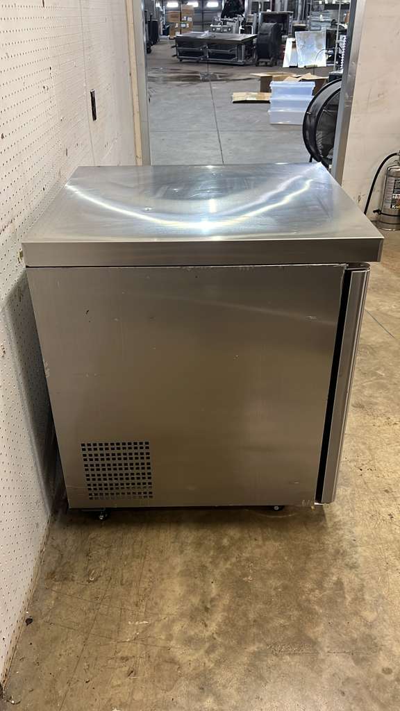Used Atosa MGF8405GR Stainless Undercounter Freezer Reach-in One-section 120V - TH