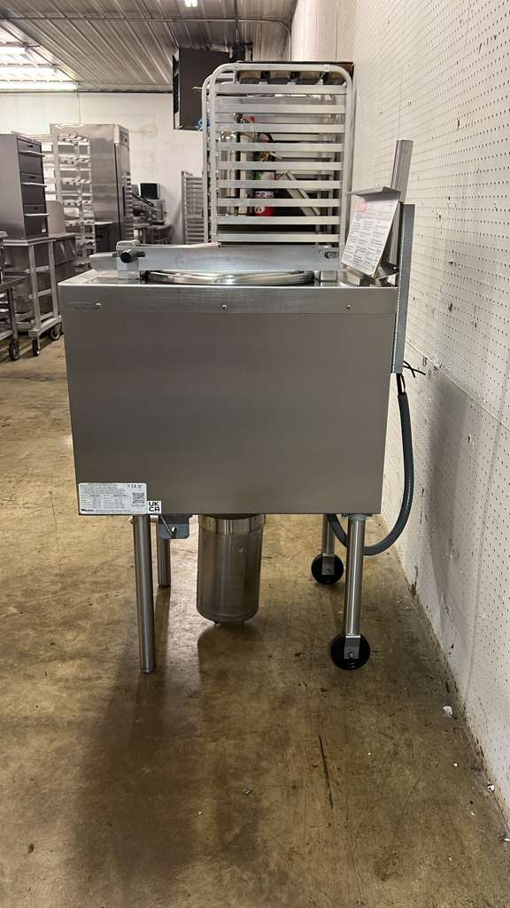 Used 2022 Winston LP56 Electric Low-Pressure Fryer with 75-lb Oil Capacity 208V 3Ph - TH