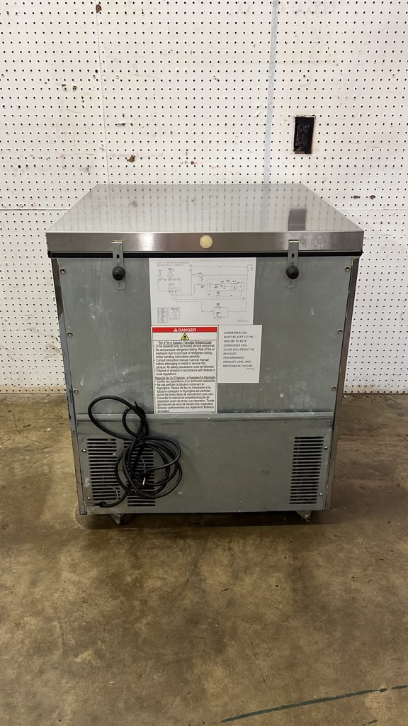 Used 27" Hoshizaki UR27A-LP Single Door Undercounter Refrigerator 120V - TH
