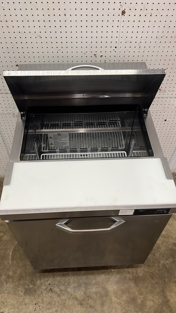Used 28" Blue Air BLPT28-HC Refrigerated Sandwich Prep Table 120V - TH