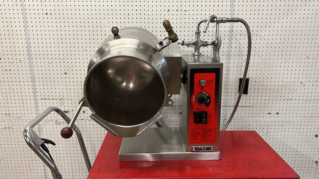 Used 6 Gallon Vulcan K6ETT Tilting Jacketed Steam Kettle 208/240V - TH