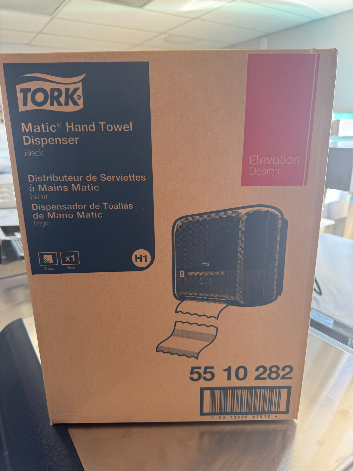 Unused Tork Matic 5510282 Manual Paper Hand Towel Dispenser Black - OM