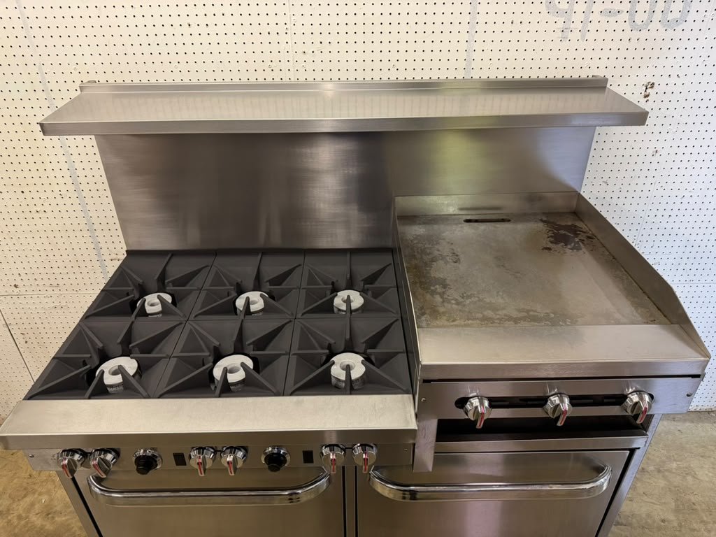 Used Southbend S601DD-2RR NG 6-Burner Range with 24" Raised Griddle / Broiler and 2 Standard Ovens