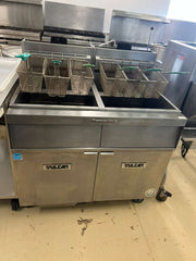 Used Vulcan 2TR65AF-1 PowerFry3 Natural Gas Floor Fryer 130-140 lb. 2 Unit Floor Fryer 160,000 BTU on Casters