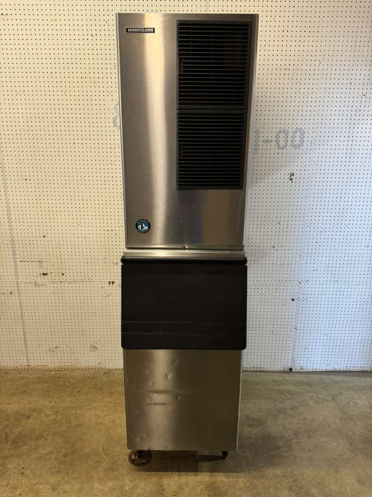 Used Hoshizaki KM-650MAH Crescent Cuber Air Cooled 520lb/24hr Ice Machine 208V - FG