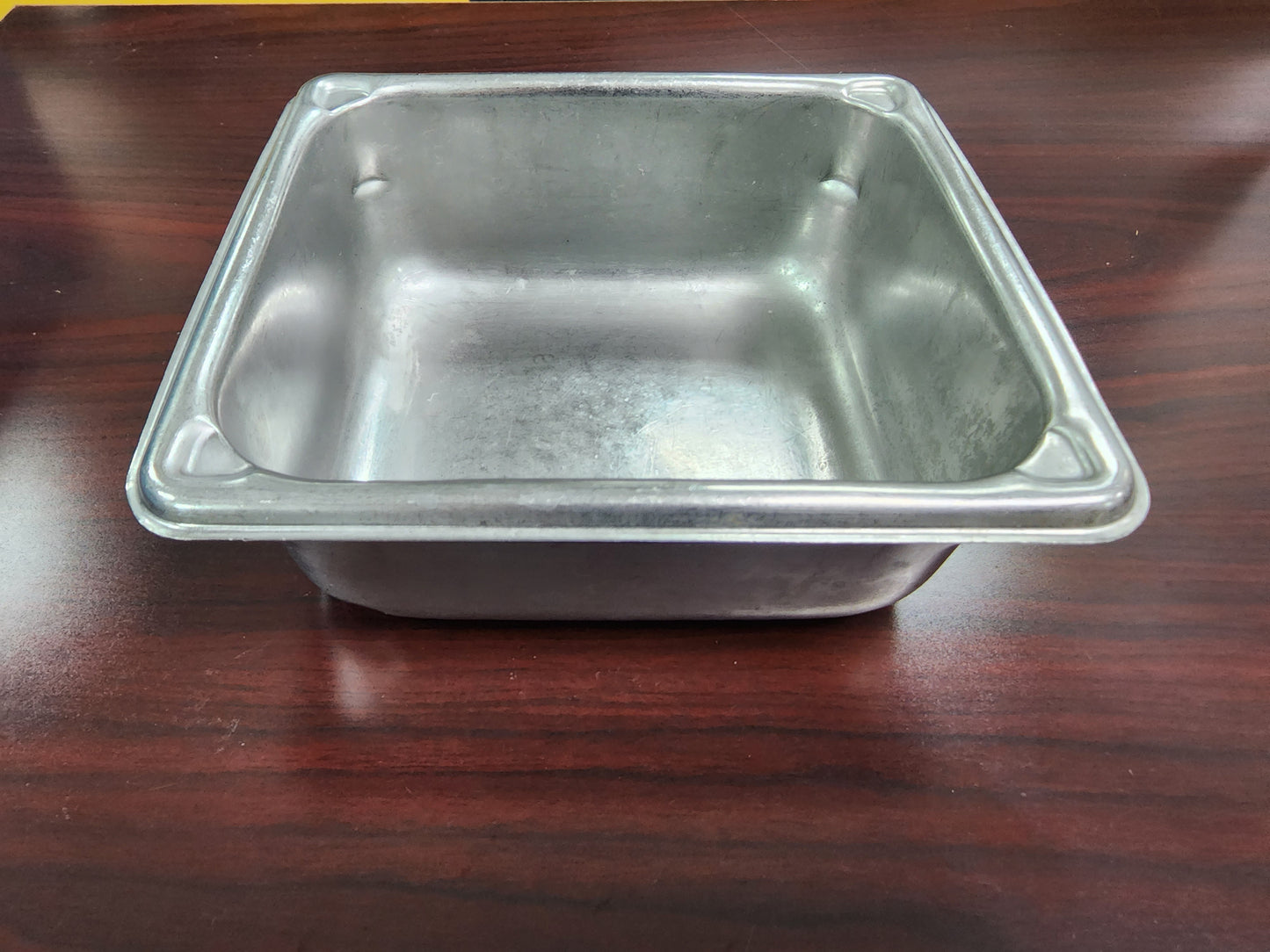 Used 1/6 food pan 2"