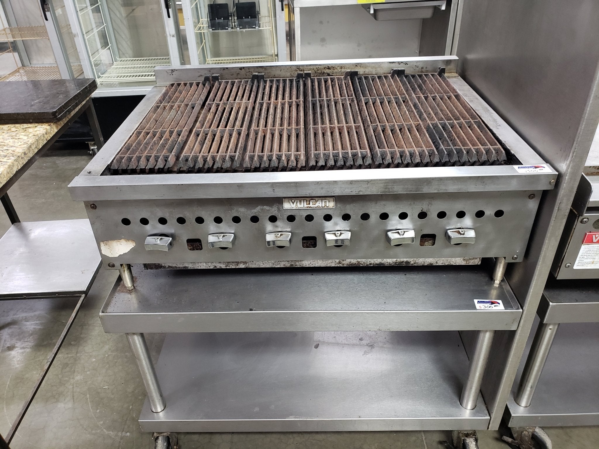 Used Vulcan VCCB - 36 Natural Gas 36" Low Profile Radiant Charbroiler Chargrill Grill - 87,000 BTU - Falcon Restaurant Supply - 1