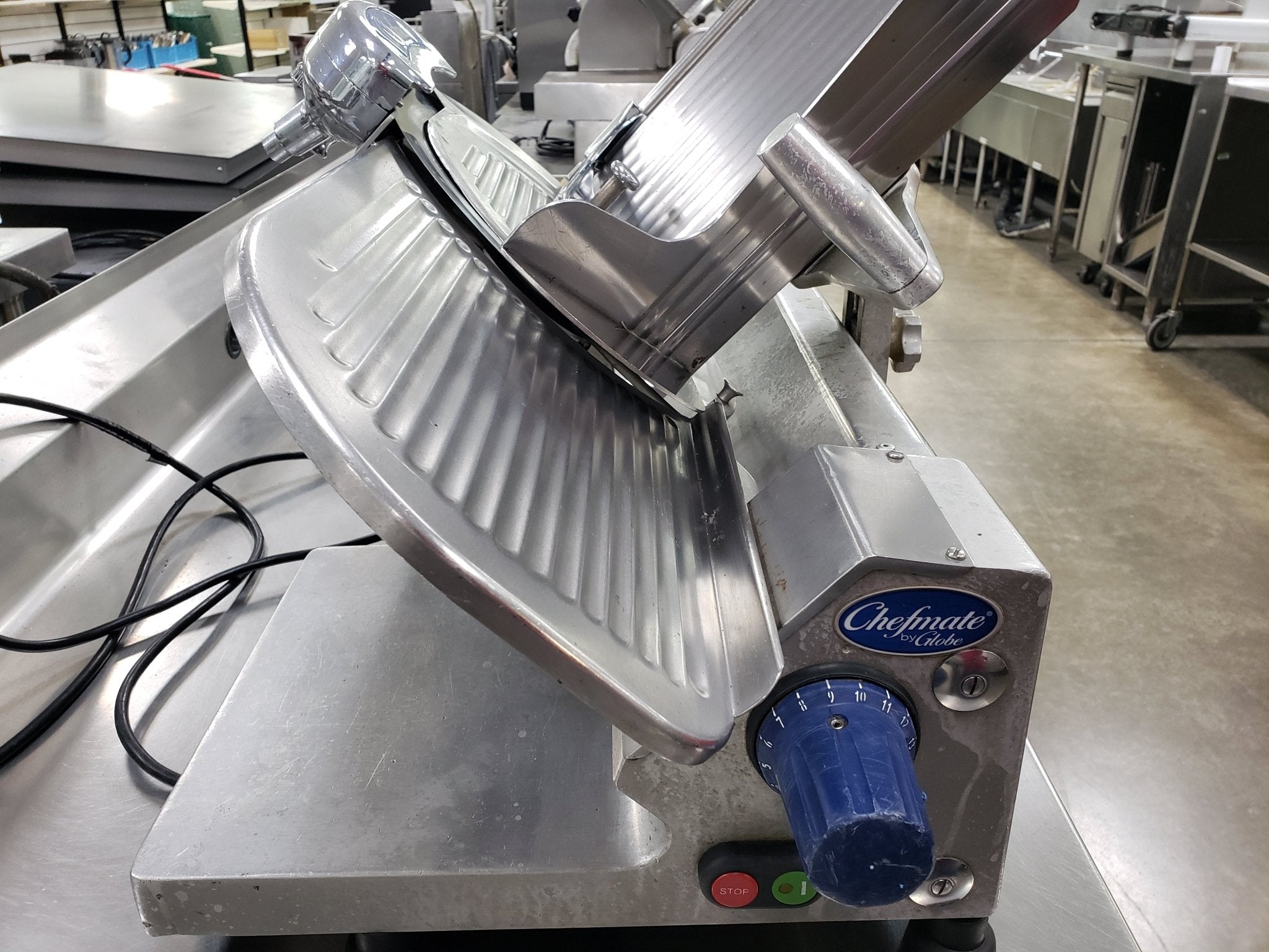 Used Globe Chefmate GC512 12" Manual Gravity Feed Slicer - 1/3 hp - 120V - Falcon Restaurant Supply - 4