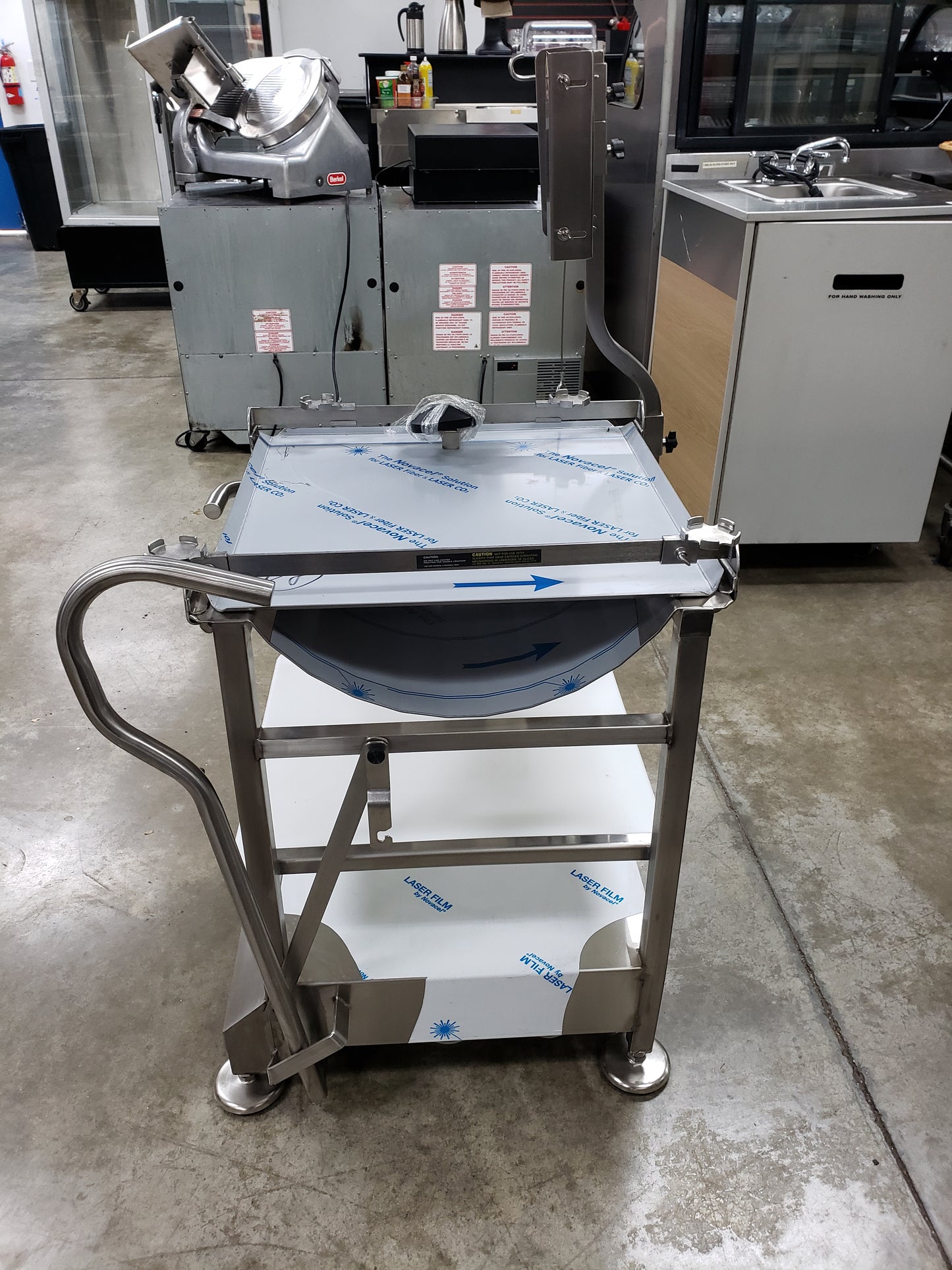 New M&E Deli Buddy Mobile Stainless Steel Cart with Casters