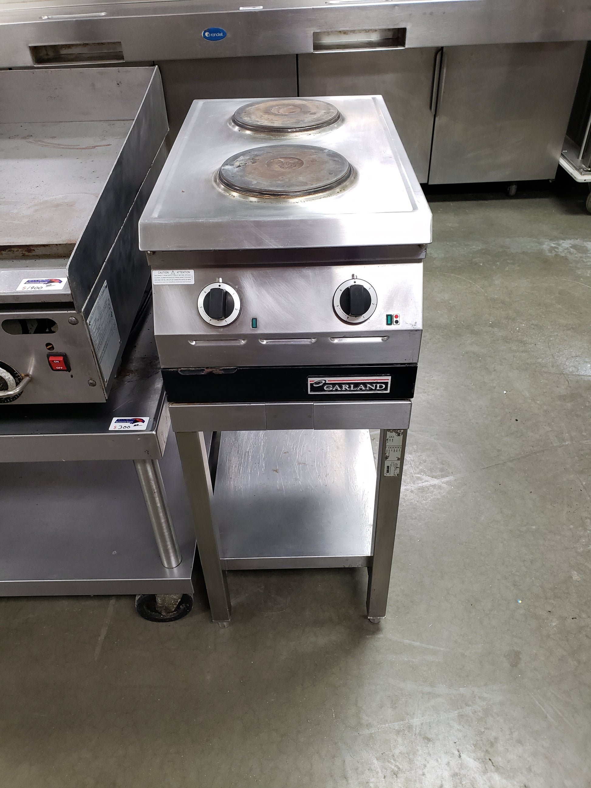 Garland ED-15THSE Two Burner Electric Countertop Hot Plate - Used –  FalconRestaurantSupply