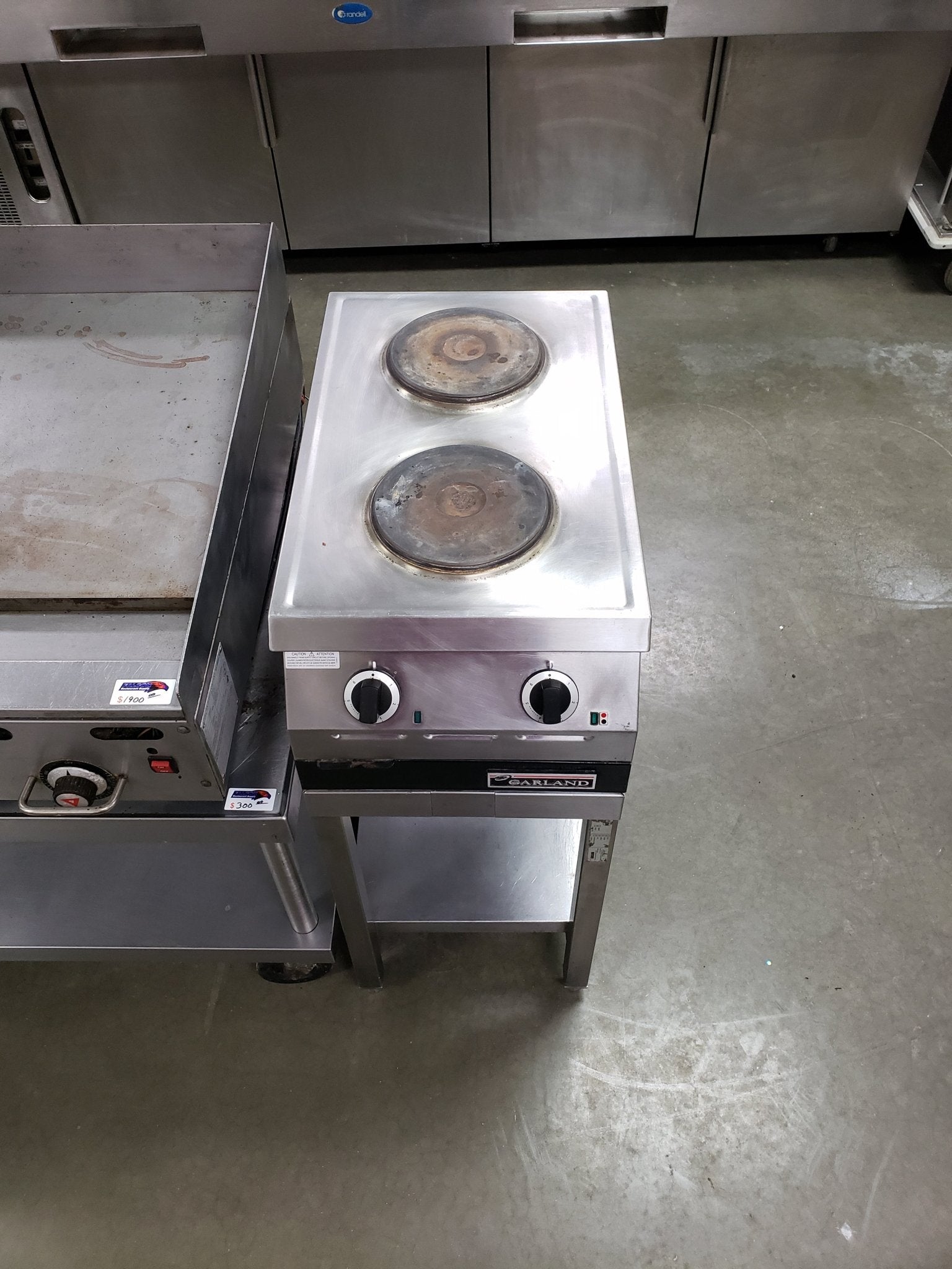 Used Garland ED - 15THSE Two Burner Electric Countertop Hot Plate 240V - Falcon Restaurant Supply - 2