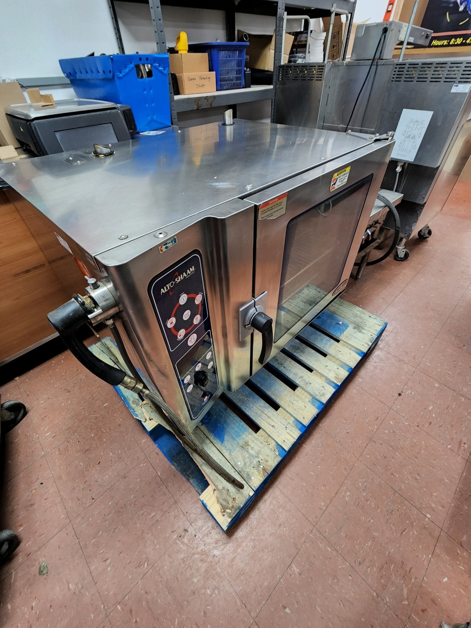 Used Alto Shaam - 6.10 ES Combitherm Steamer Convection Combi Oven 220V 3 Phase - Falcon Restaurant Supply - 4