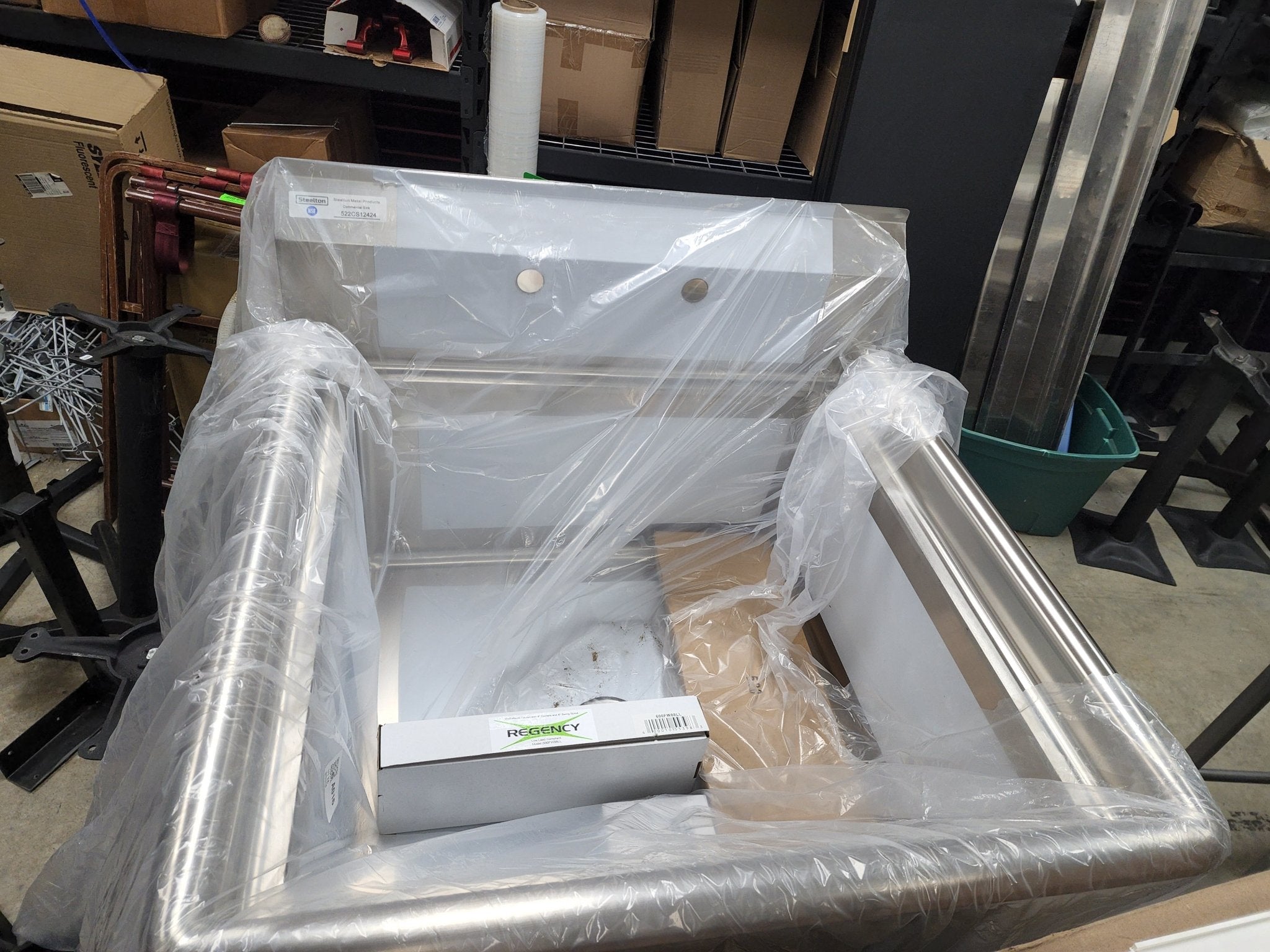 New Steelton 30" 18-Gauge Stainless Steel One Compartment Commercial Sink with Faucet - 24" x 24" x 12" Bowl