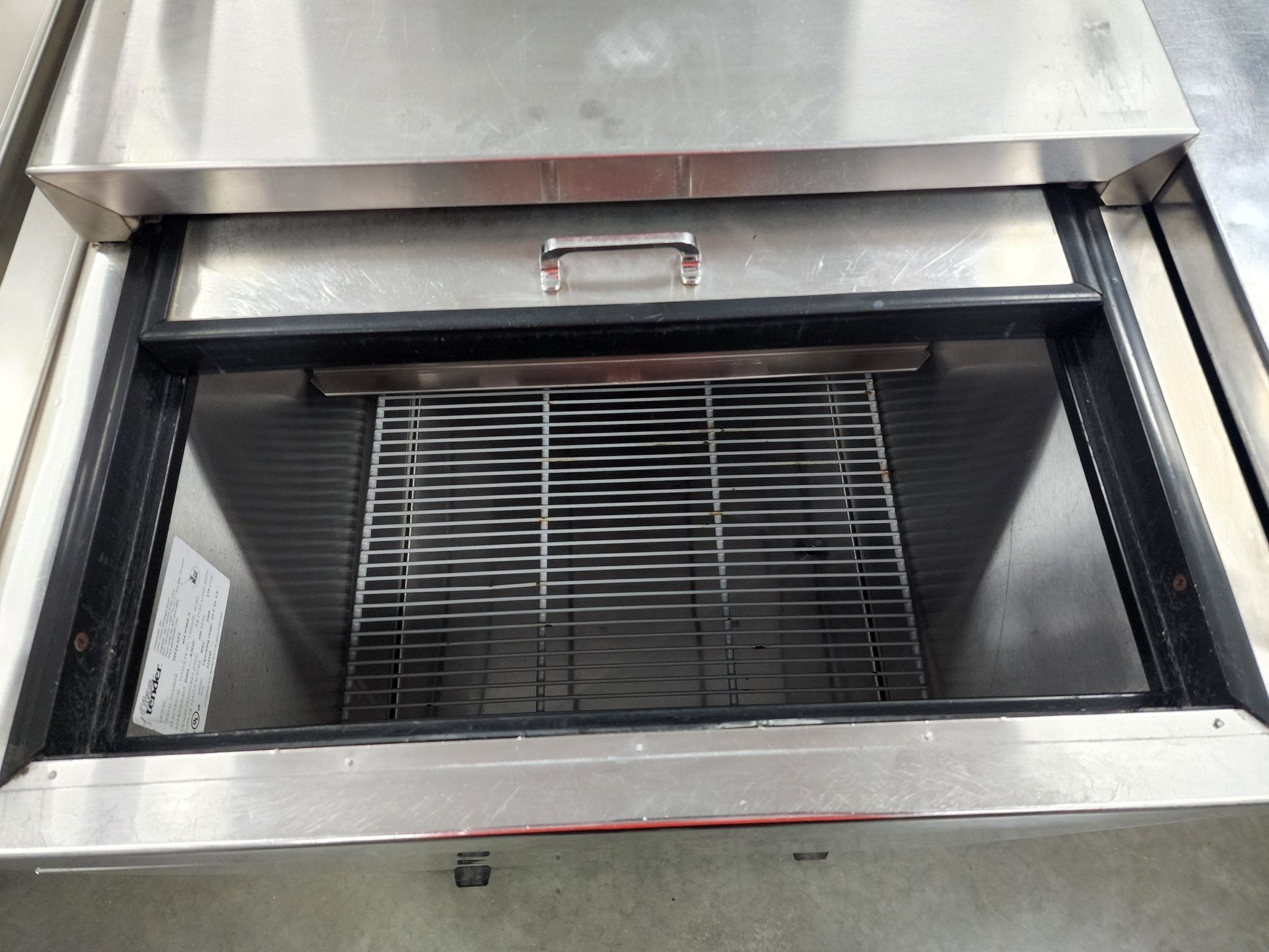 Used Glastender MF24-S2 - Underbar Glass Froster, 24"W X 24"D, Self-contained Refrigeration 120V
