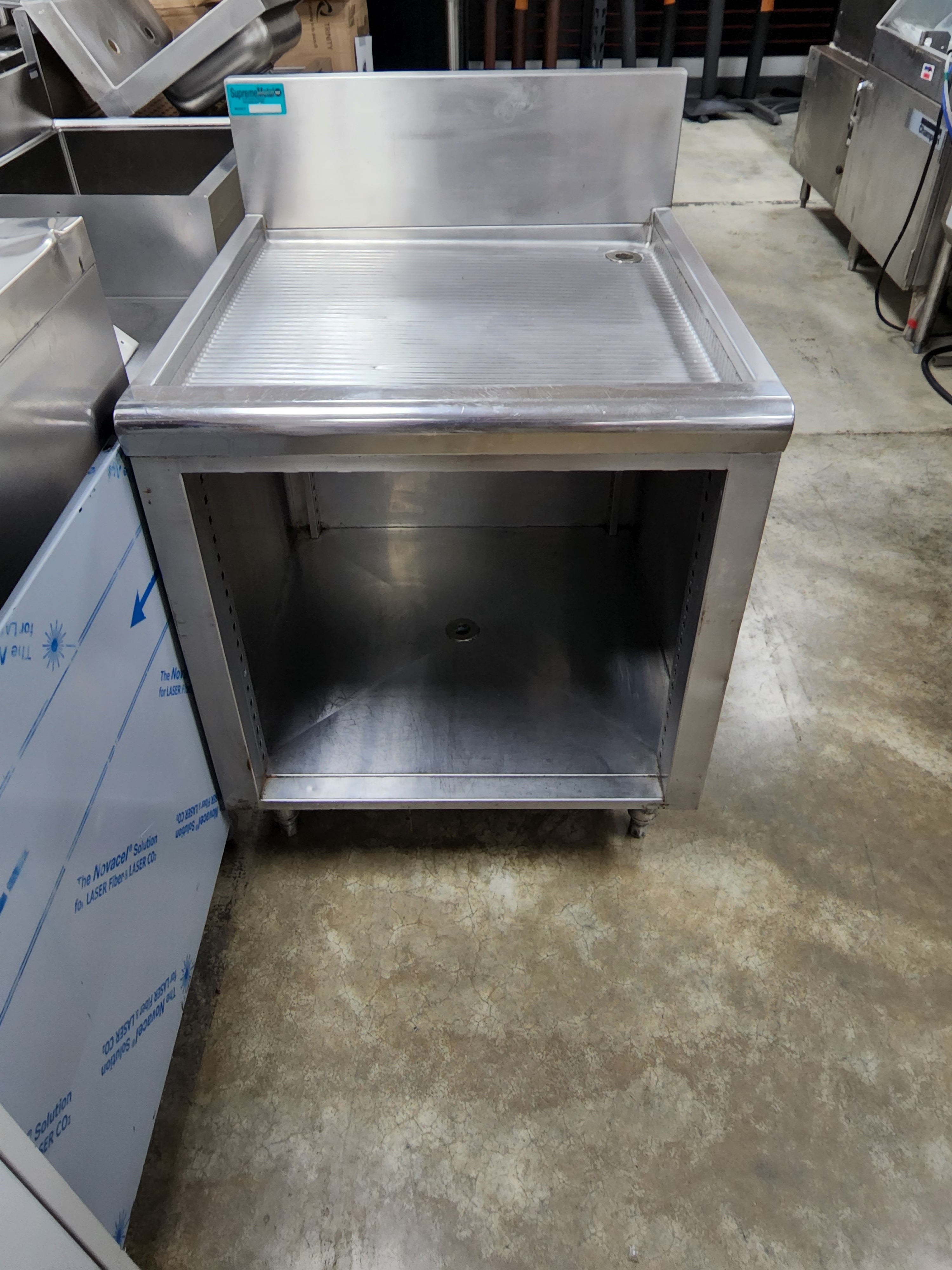 Used Supreme Metal Stainless Steel Underbar Drainboard - Used - SS36