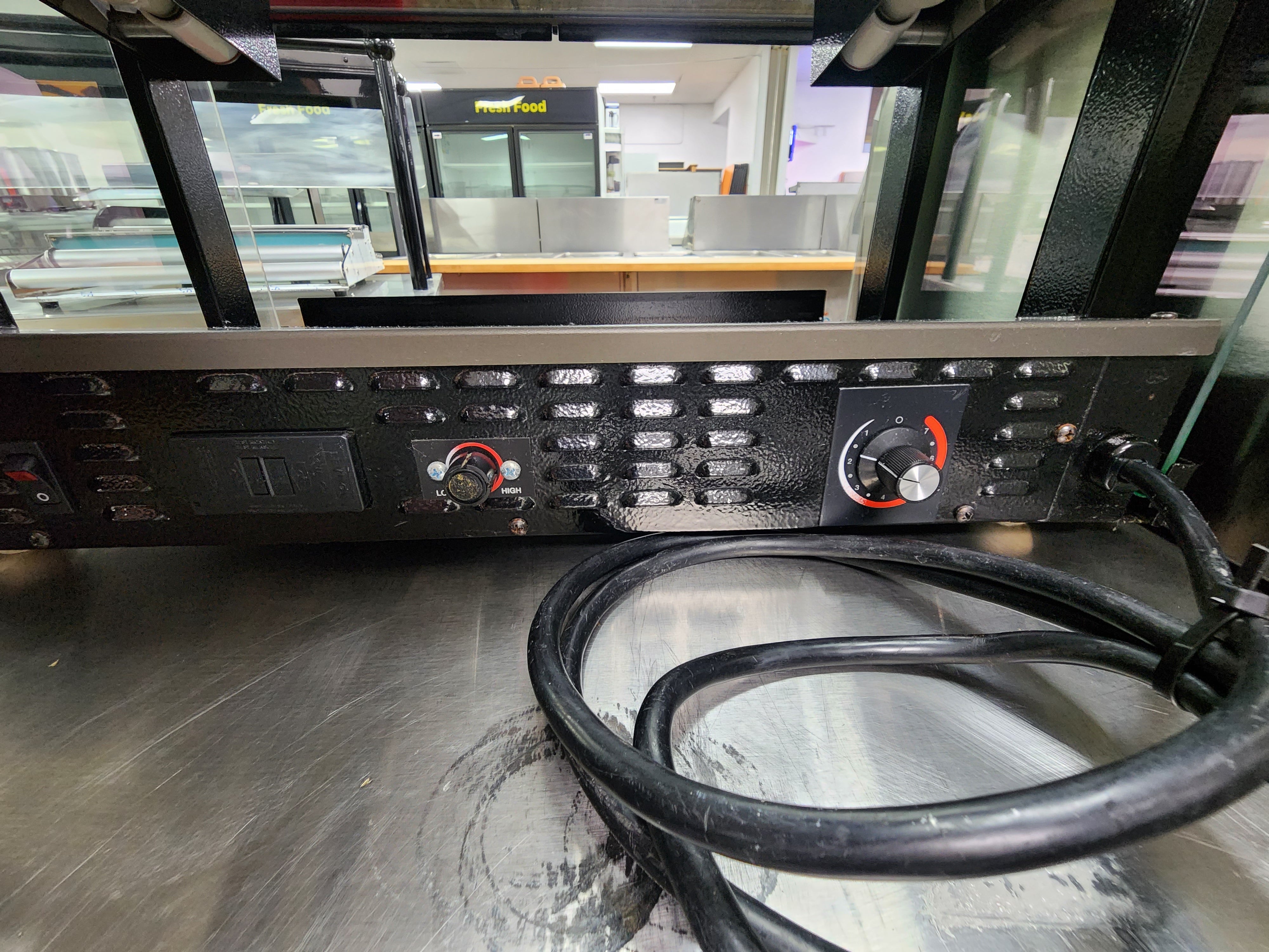 Used Hatco GRHW-1SGDS Food Warmer Heated Holding Merchandiser Display 120V 1330W