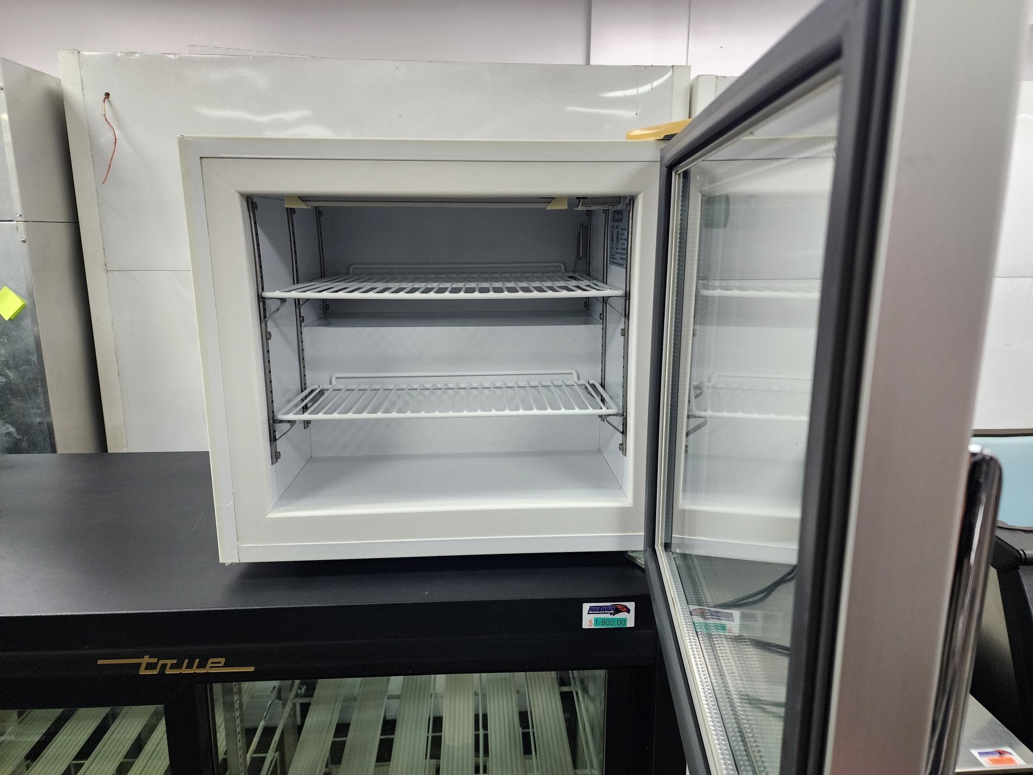 Used MetalFrio 1 Door Glass Freezer Model MSCTF-2
