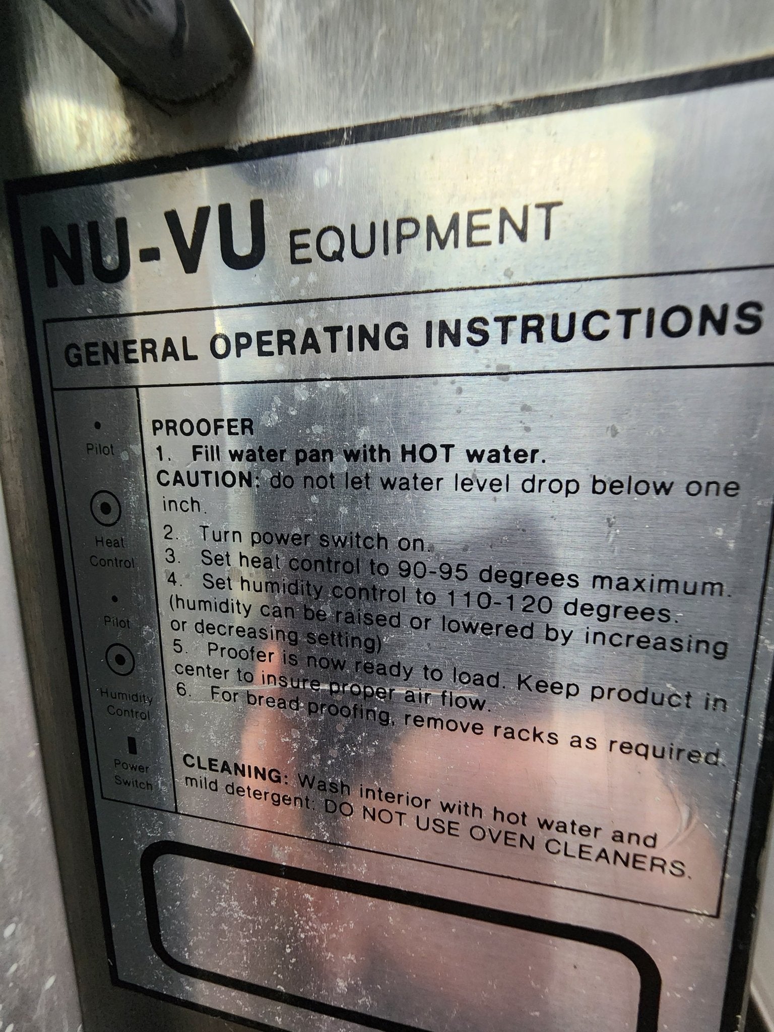 Used Nu - Vu R30 Double Door Heated Holding/Proofer Cabinet - Falcon Restaurant Supply - 4