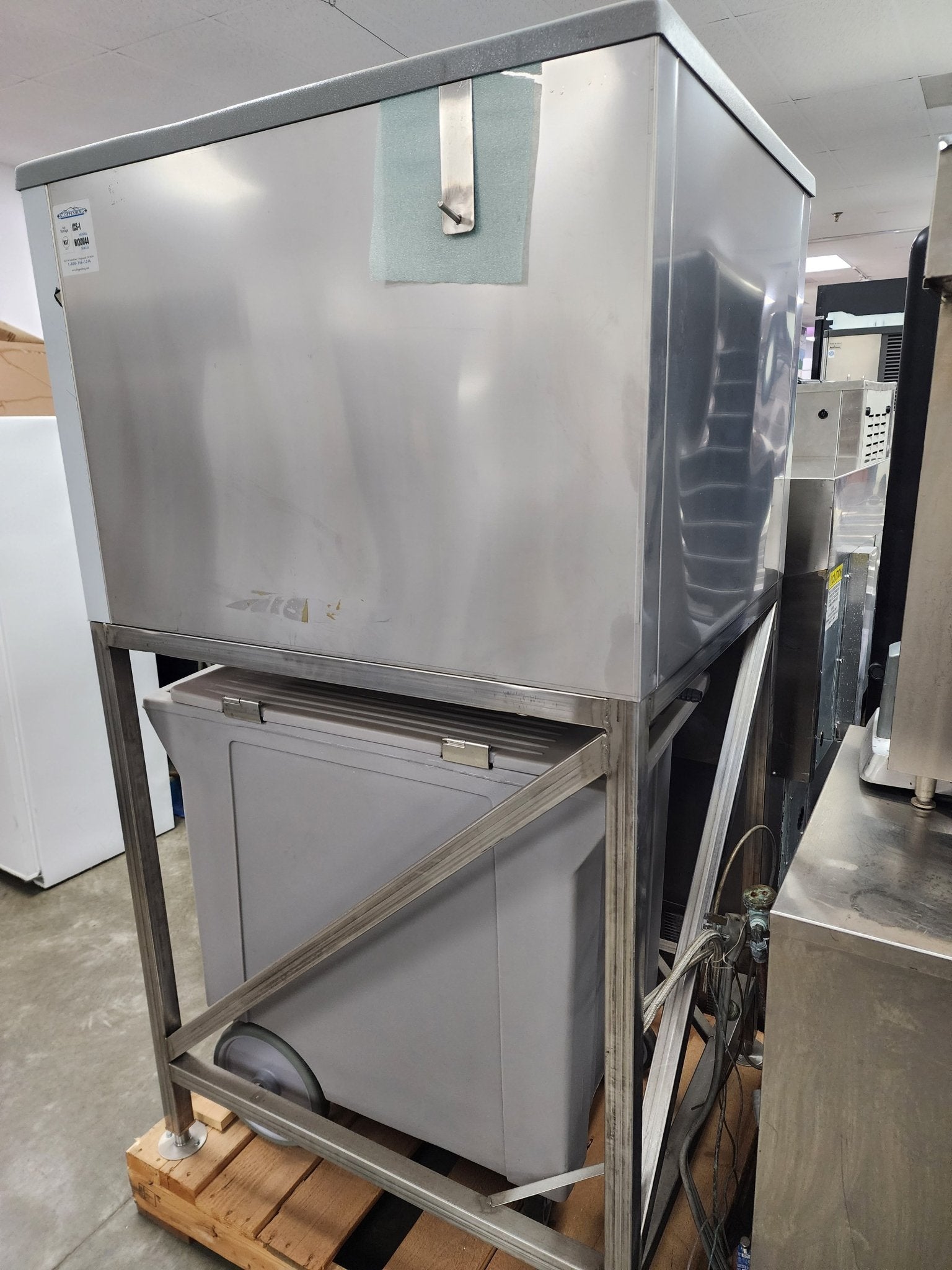 New Kloppenberg ICS - 1 Express Ice Bin System - Falcon Restaurant Supply - 3