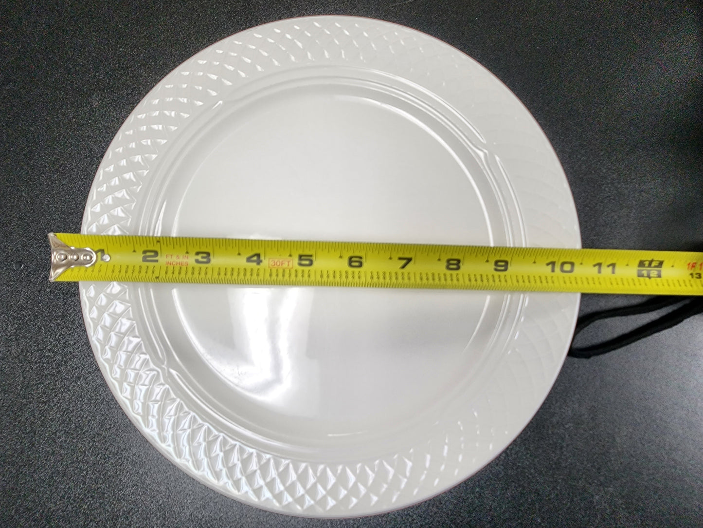 Homer Laughlin Kensington Ameriwhite 10 1/2" Bright White China Plate